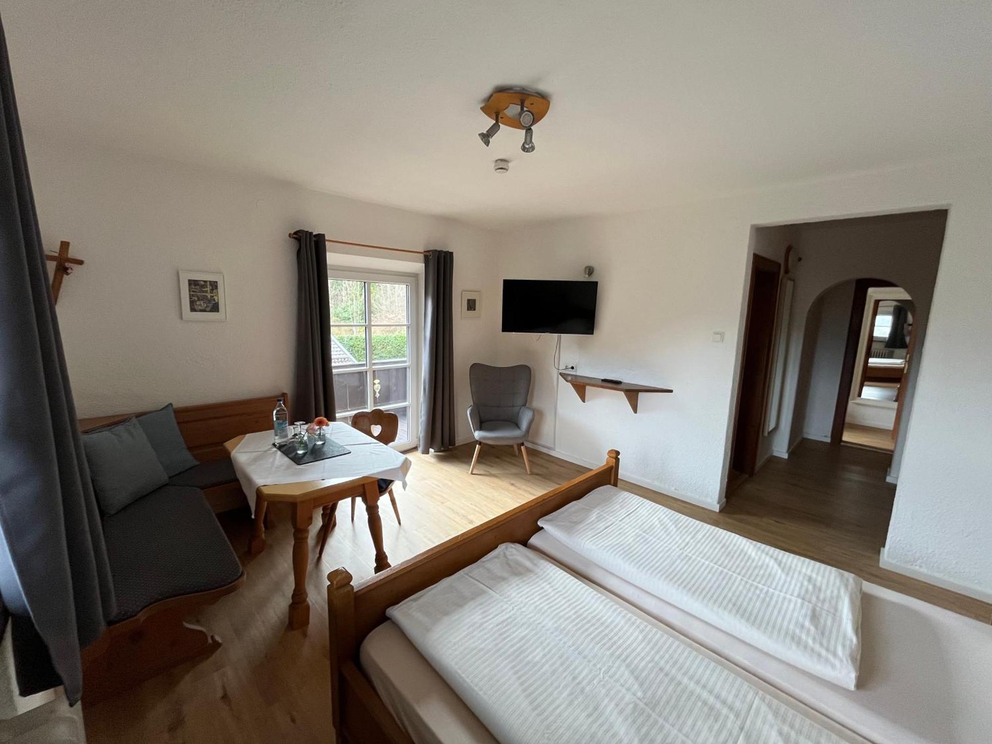 Gaestehaus Hotel Maria Theresia Schliersee Exteriör bild