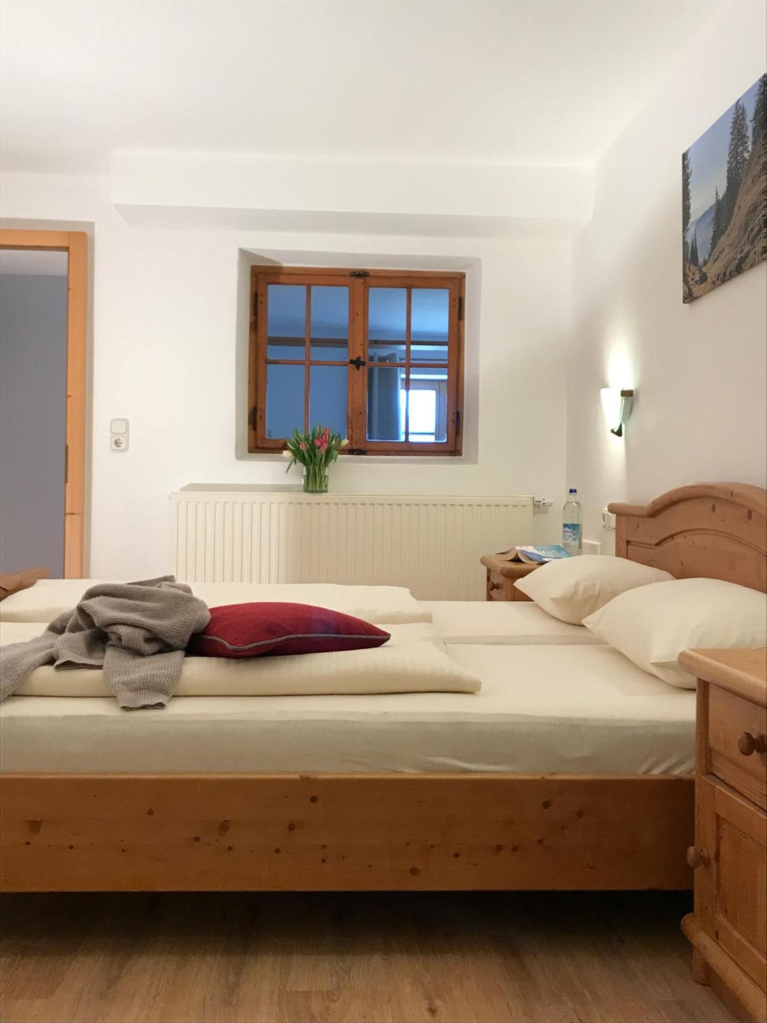 Gaestehaus Hotel Maria Theresia Schliersee Exteriör bild