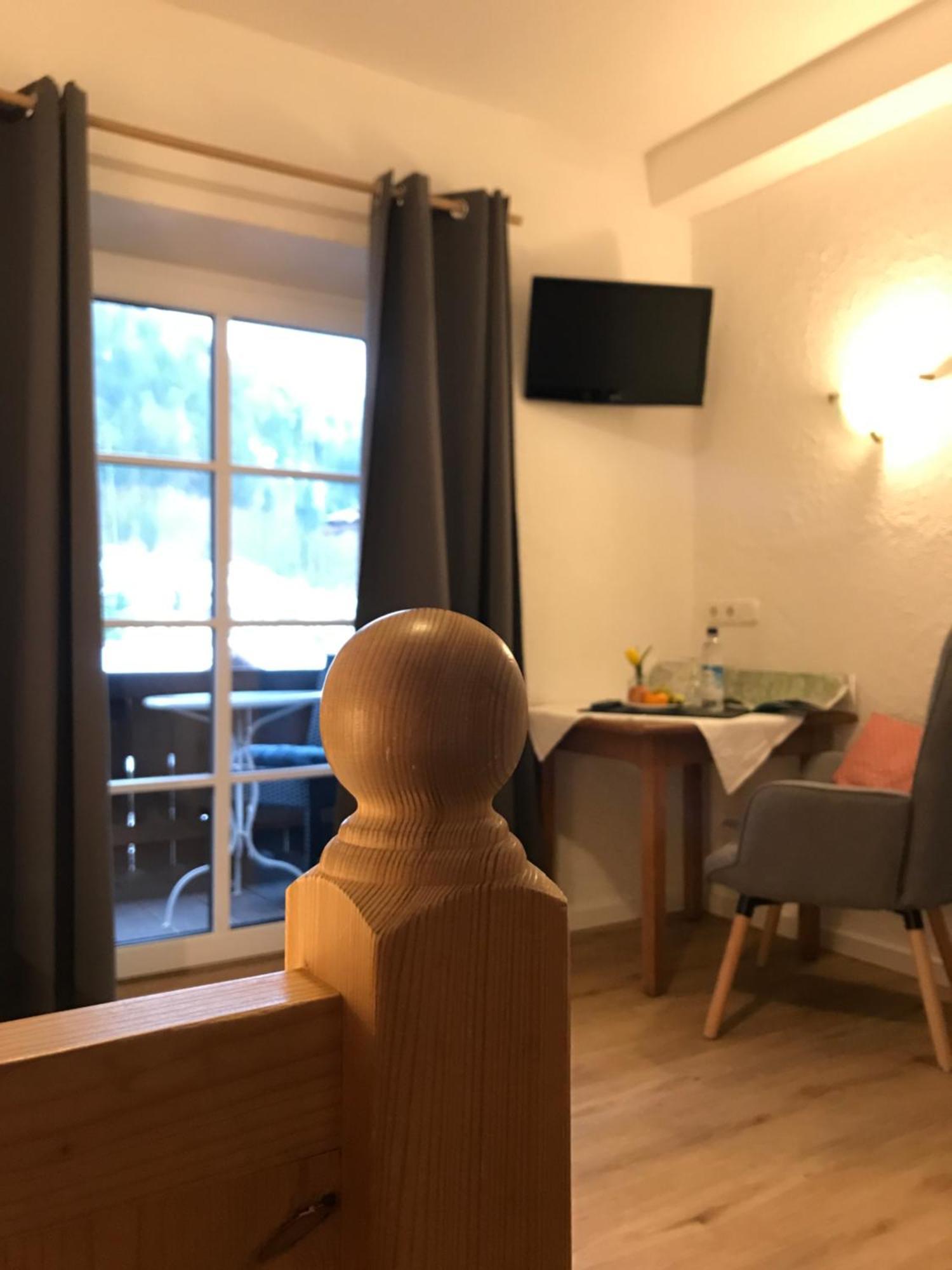 Gaestehaus Hotel Maria Theresia Schliersee Exteriör bild